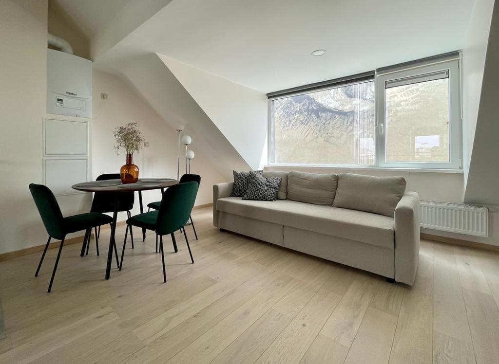 Charming Duplex On The Canal Brüssel Exterior foto