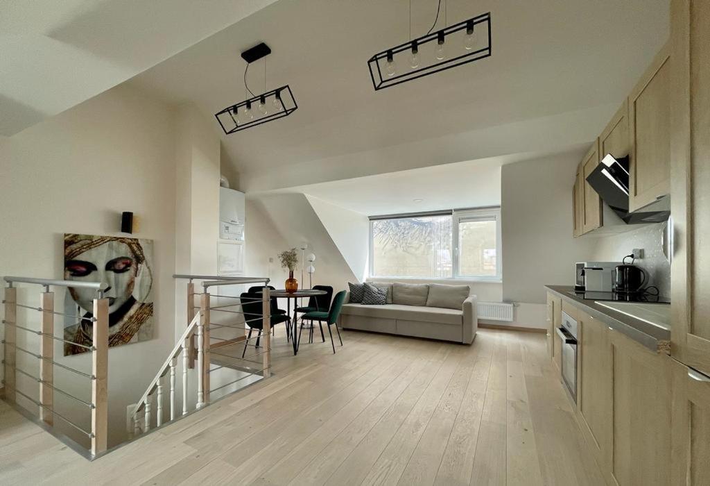 Charming Duplex On The Canal Brüssel Exterior foto