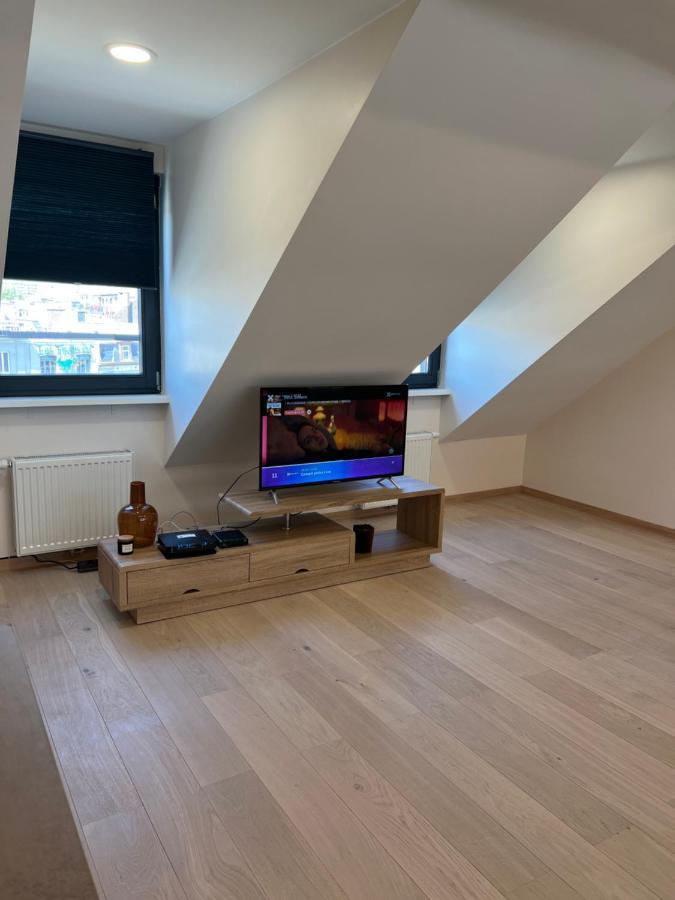 Charming Duplex On The Canal Brüssel Exterior foto